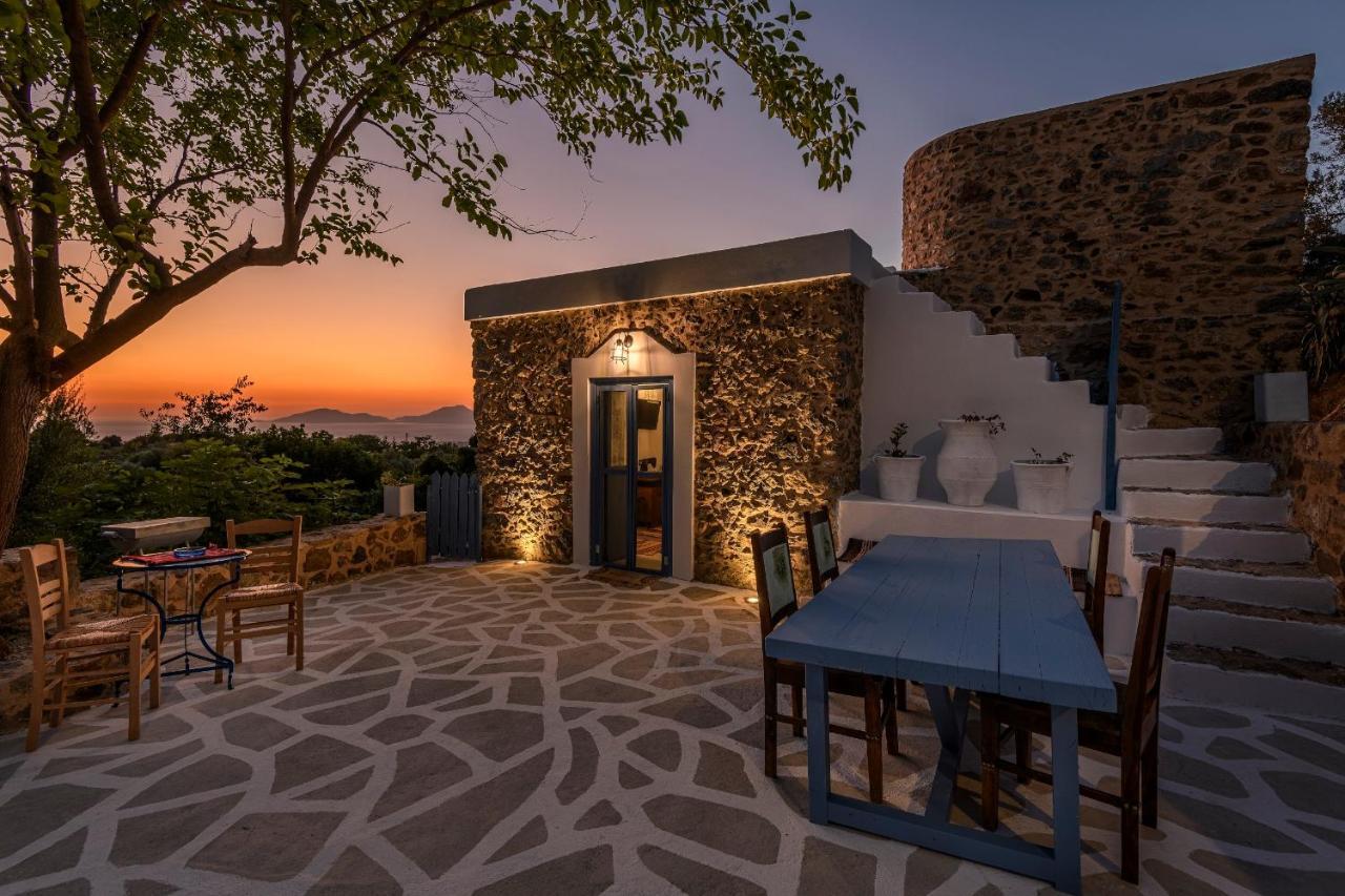 The Aegean Blue Country House Old Milos Lagoudi Zia Extérieur photo