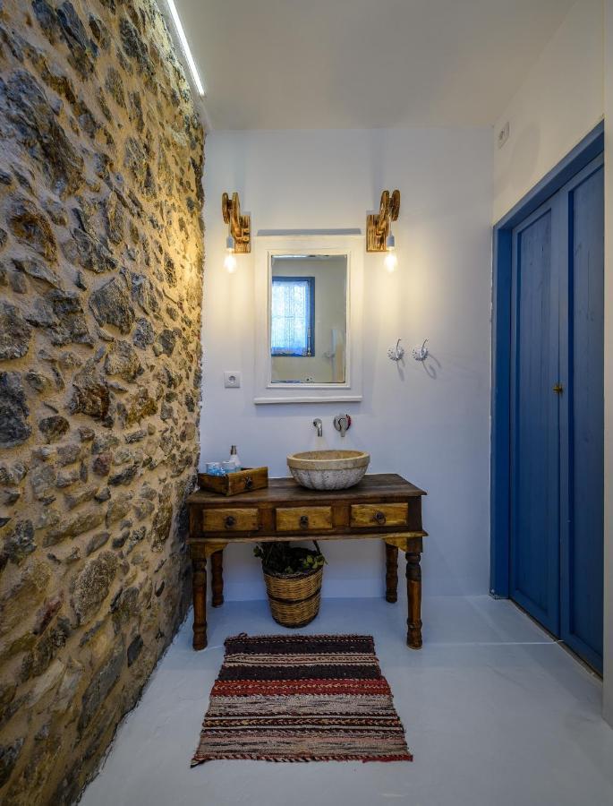 The Aegean Blue Country House Old Milos Lagoudi Zia Extérieur photo