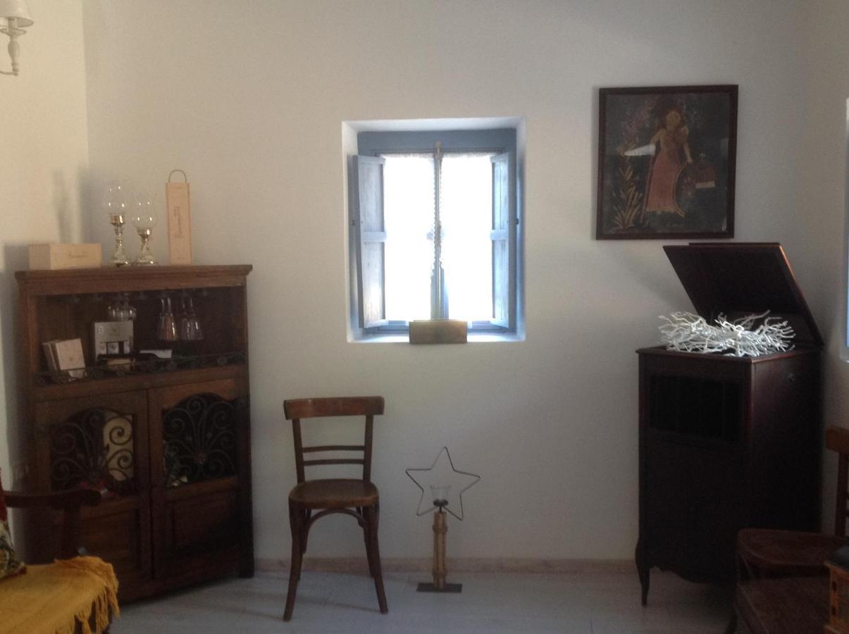 The Aegean Blue Country House Old Milos Lagoudi Zia Extérieur photo
